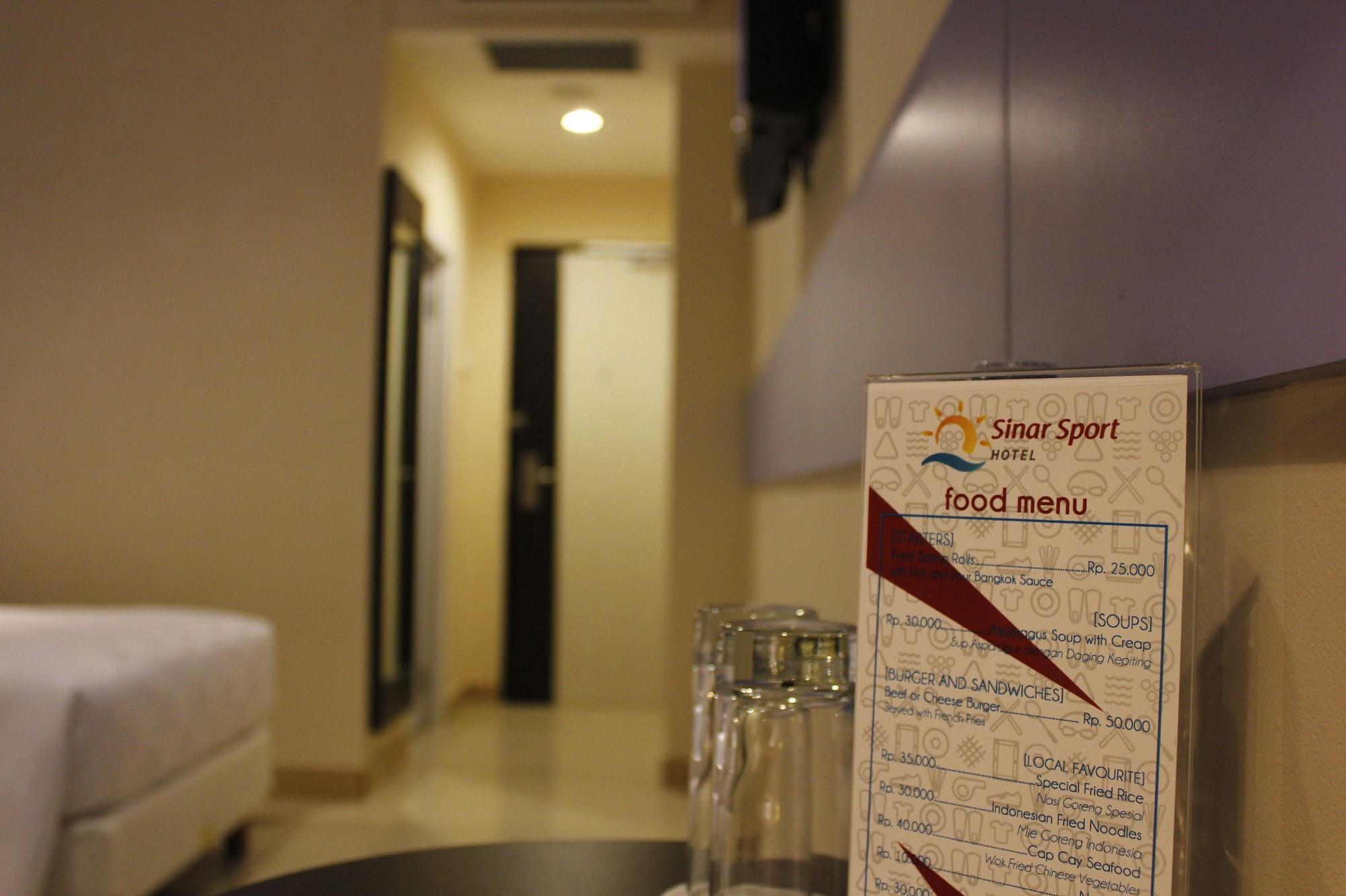 Sinar Sport Hotel Bengkulu Exterior photo